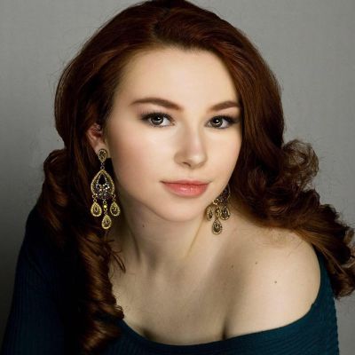 Maria Victoria Howell-Arza